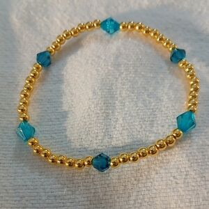 NWT Handcrafted 8.5" Gold and Dark Turquoise Beaded Bracelet.